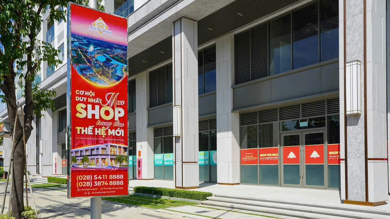 Shophouse trung tâm Hồ Bán Nguyệt Phú Mỹ Hưng quận 7