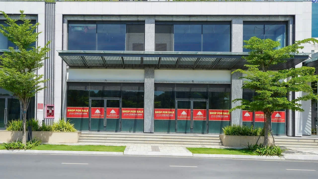 Shophouse trung tâm Hồ Bán Nguyệt Phú Mỹ Hưng quận 7