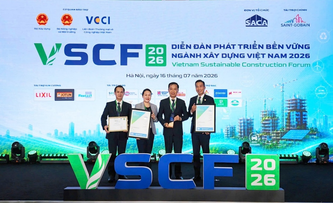 Phú Mỹ Hưng nhận VSCF Award và chứng nhận EDGE